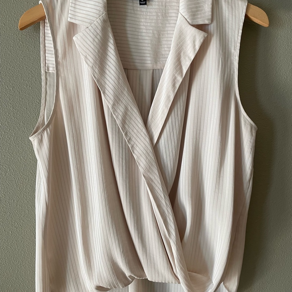 Chic Cream Blouse with Elegant Design by Modern Works NWOT